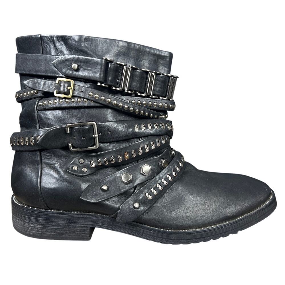 L.A.M.B Women’s Tessa Black Studded Strap Moto Boots Size US 10